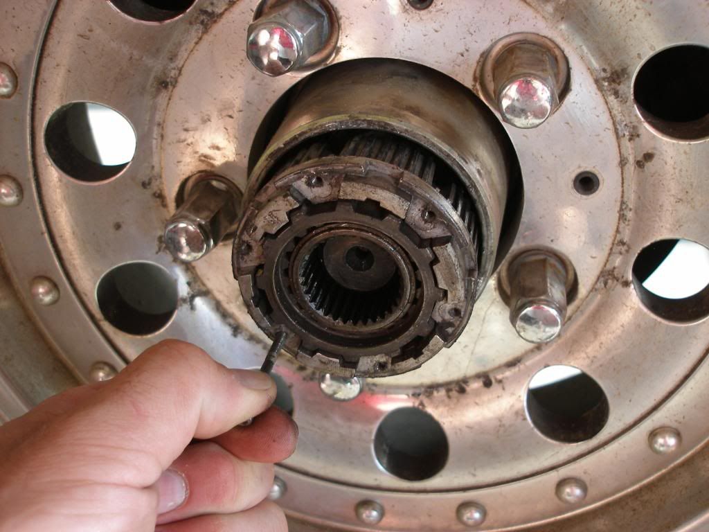 30 spline D44 drive flange install